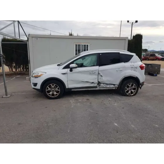 FORD KUGA (CBV) '2010 TITANIUM BLANCO