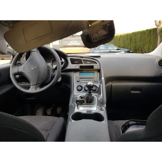 PEUGEOT 3008 '2011 ACTIVE GRIS