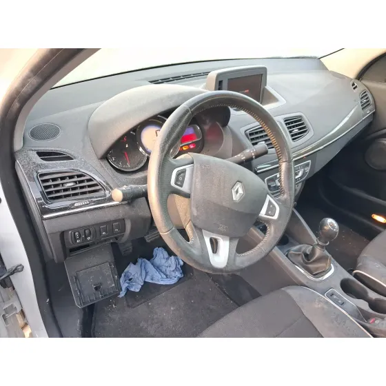 Renault FLUENCE (L3_) 2010