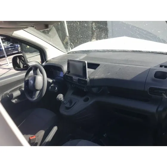 CITROEN BERLINGO FURGON '2022 VAN TALLA M BLUE HADI 100 S&S BLANCO