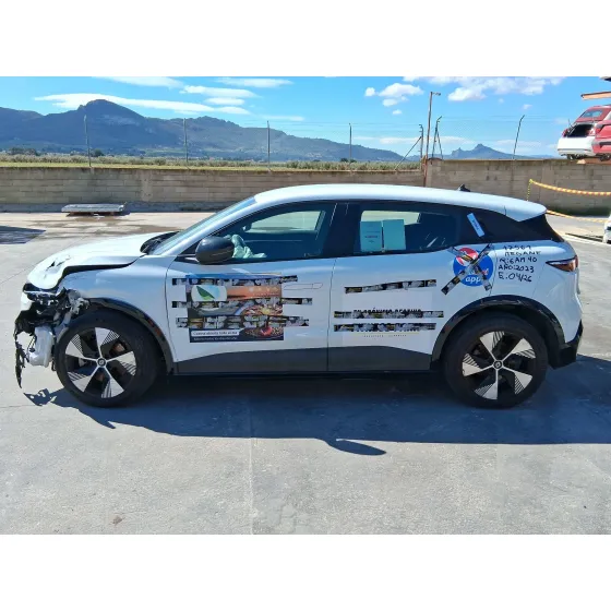 Renault MEGANE E-TECH SUV 2021