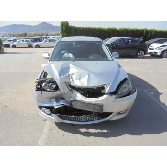 MAZDA 3 BERLINA (BK) '2004 1.6 VVT ACTIVE+ GRIS