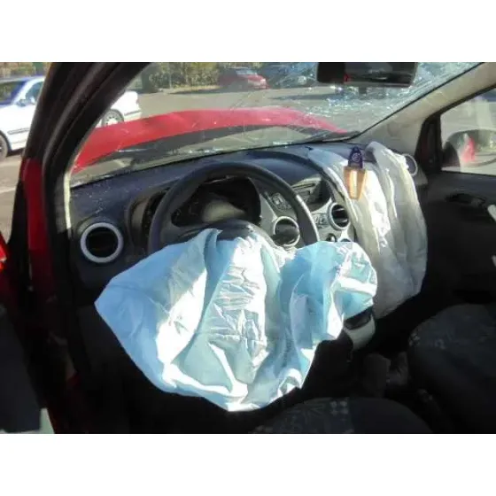 FORD KA (CCU) '2013 TITANIUM ROJO