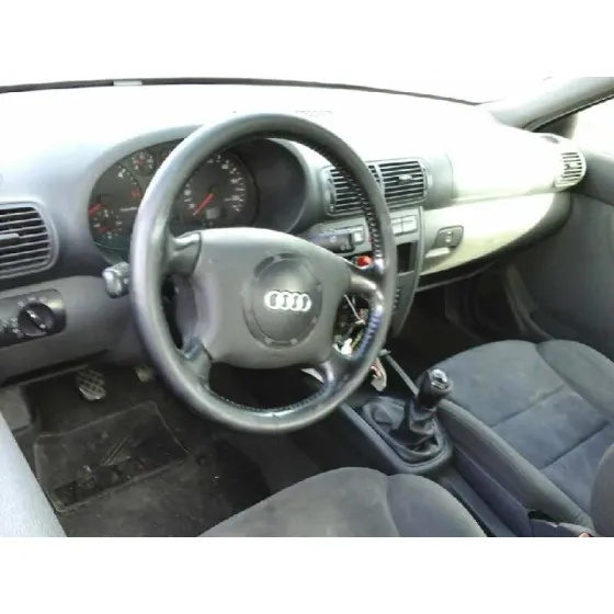 AUDI A3 (8L) '1997 1.9 TDI ATTRACTION NEGRO