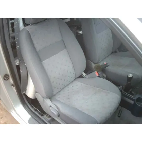 HYUNDAI GETZ (TB) '2003 1.3 BASICO GRIS