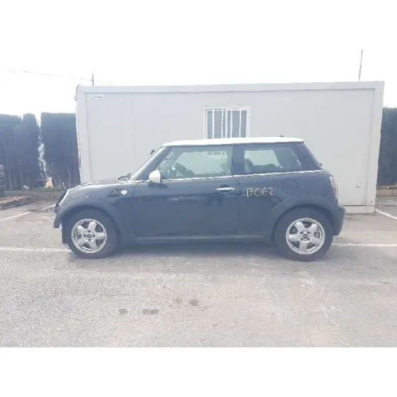 MINI MINI (R56) '2008 COOPER D AZUL