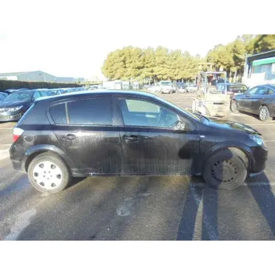 OPEL ASTRA H BERLINA '2005 COSMO NEGRO