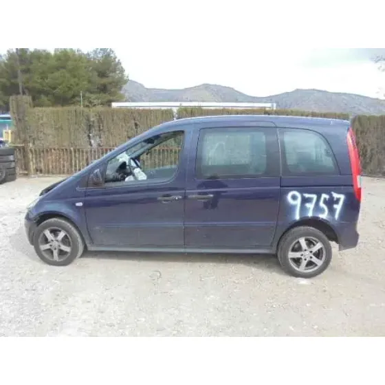 MERCEDES VANEO (W414) FURGONETA COMPACTA '2005 CDI VANEO CITY TREND AZUL