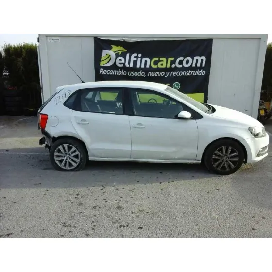 VOLKSWAGEN POLO (6C1) '2015 TRENDLINE BLUEMOTION BLANCO
