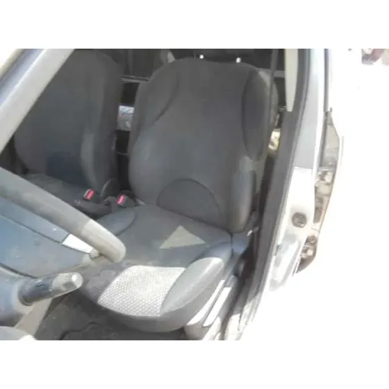 NISSAN NOTE (E11E) '2006 TEKNA GRIS