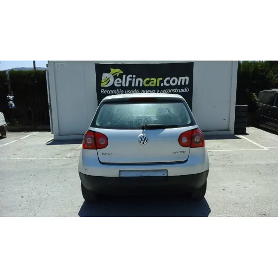 VOLKSWAGEN GOLF V BERLINA (1K1) '2004 TRENDLINE GRIS PLATA