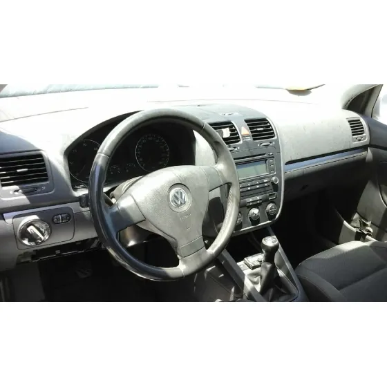 VOLKSWAGEN GOLF V BERLINA (1K1) '2004 TRENDLINE GRIS PLATA