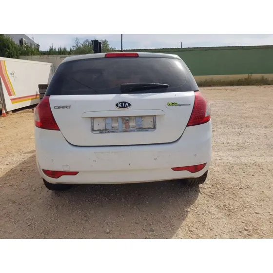 KIA CEE'D '2011 ACTIVE BLANCO