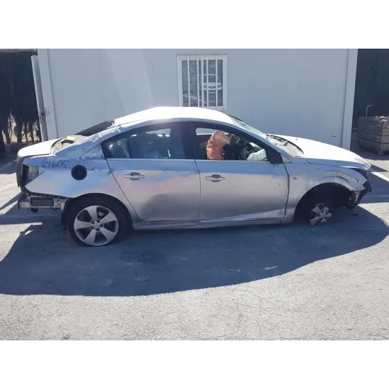 CHEVROLET CRUZE '2010 LT GRIS