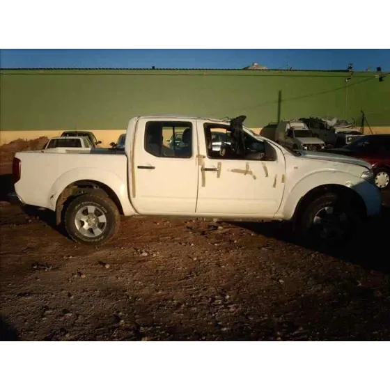 NISSAN NAVARA PICK-UP (D40M) '2010 DOUBLE CAB SE 4X4 BLANCO