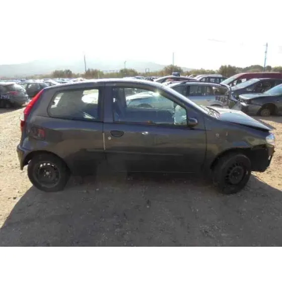 FIAT PUNTO BERLINA (188) '2005 1.2 8V ACTIVE GRIS OSCURO