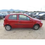 FIAT PUNTO BERLINA (188) FIAT PUNTO BERLINA (188) '2005 1.3 JTD 70 MULTIJET ACTIVE ROJO 2003