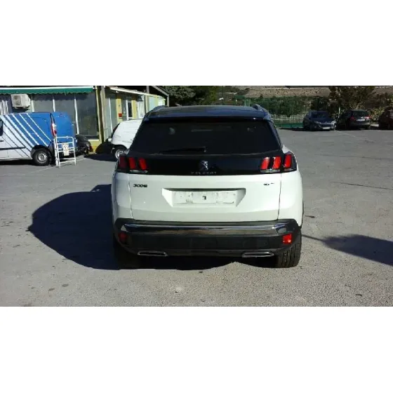PEUGEOT 3008 '2017 GT BLANCO
