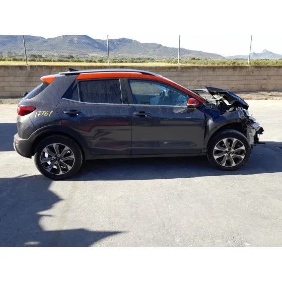 Kia STONIC (YB) 2018