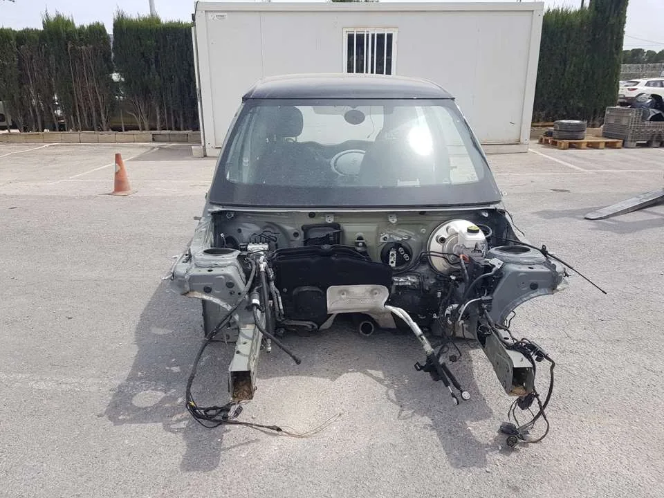 MINI MINI 5-TRG. (F55) '2020 COOPER GRIS