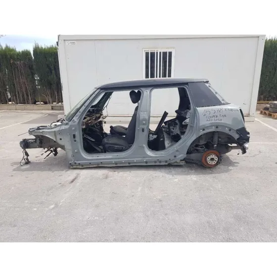 MINI MINI 5-TRG. (F55) '2020 COOPER GRIS