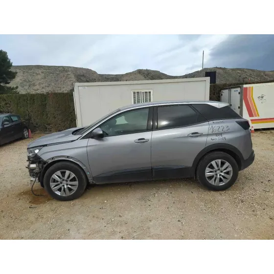 PEUGEOT 3008 '2019 ACTIVE GRIS OSCURO