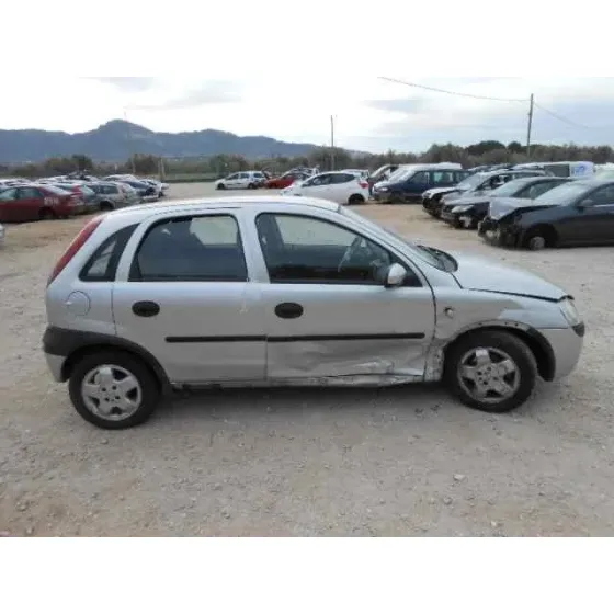 OPEL CORSA C '2001 1.4 16V GRIS