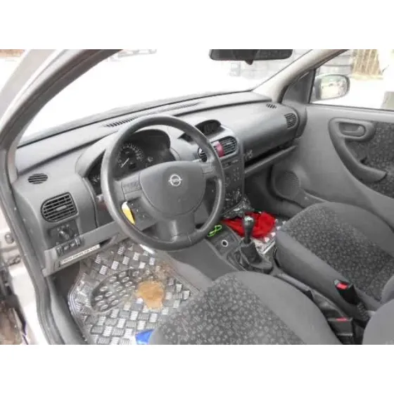 OPEL CORSA C '2001 1.4 16V GRIS