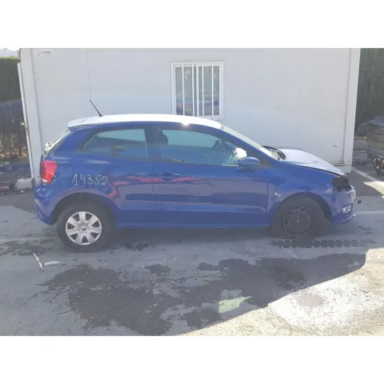VOLKSWAGEN POLO (6R1) '2013 ADVANCE AZUL