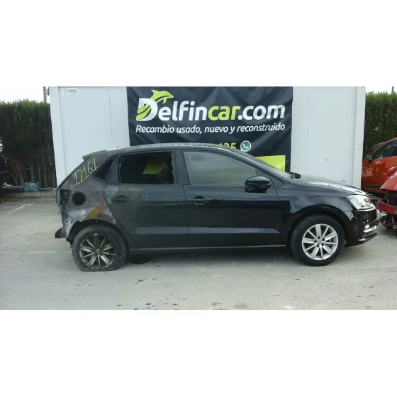 VOLKSWAGEN POLO (6C1) '2015 COMFORTLINE BLUEMOTION NEGRO