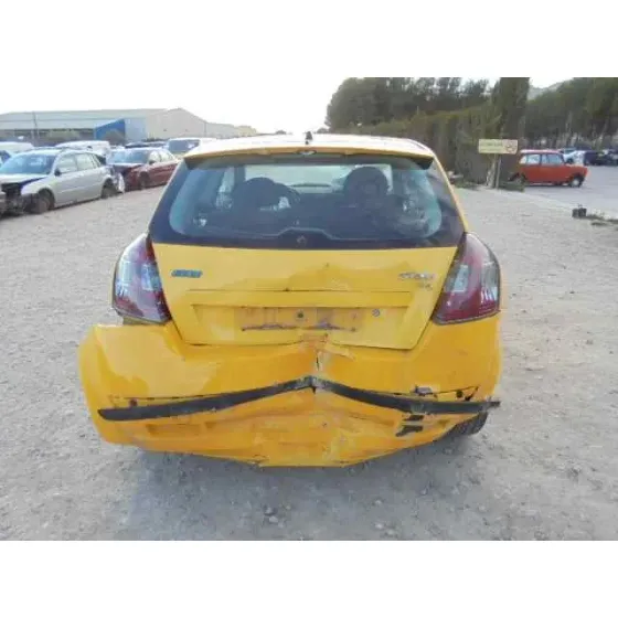 FIAT STILO (192) '2003 1.6 16V AMARILLO