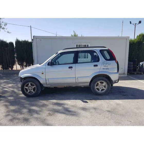 DAIHATSU TERIOS (J100) '1999 CX GRIS