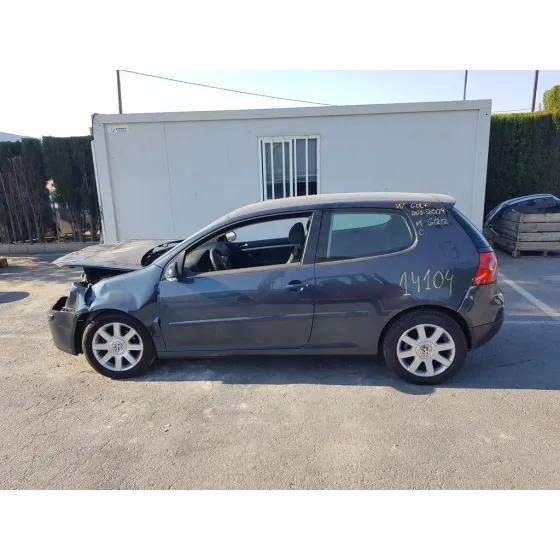 VOLKSWAGEN GOLF V BERLINA (1K1) '2004 HIGHLINE GRIS OSCURO