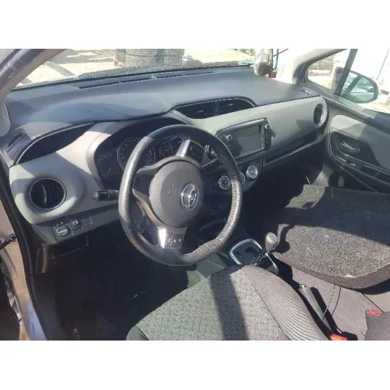TOYOTA YARIS '2014 ACTIVE GRIS