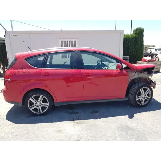 SEAT ALTEA XL (5P5) '2013 STYLANCE / STYLE ROJO