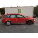 VOLVO V50 FAMILIAR '2009 2.0 KINETIC ROJO