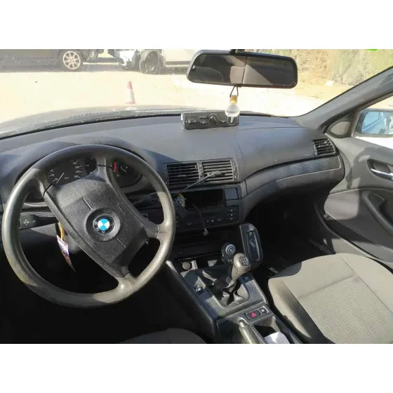 BMW SERIE 3 BERLINA (E46) '2004 320D NEGRO