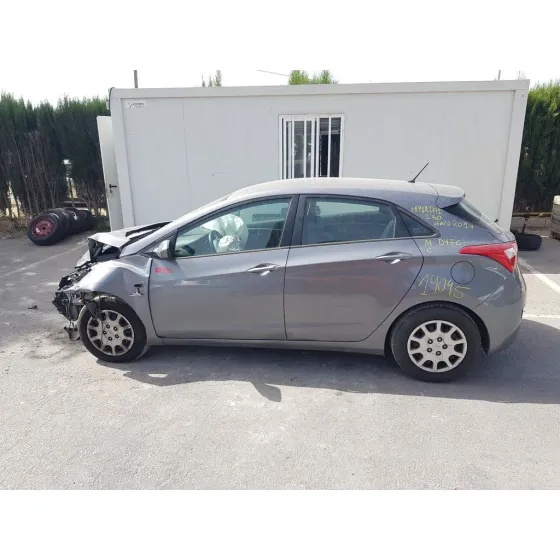 HYUNDAI I30 (GD) '2014 TREND GRIS OSCURO