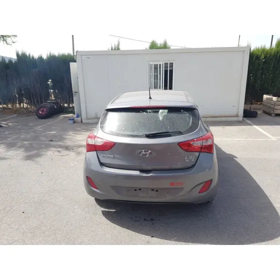 HYUNDAI I30 (GD) '2014 TREND GRIS OSCURO