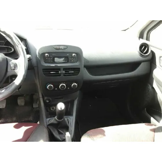 RENAULT CLIO IV '2016 BUSINESS BLANCO