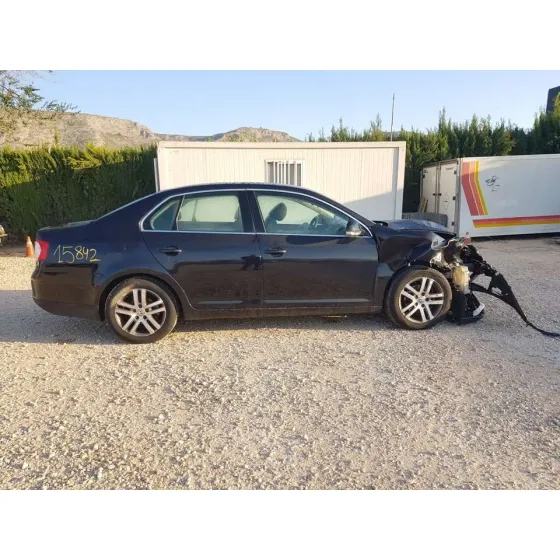 VOLKSWAGEN JETTA (1K2) '2008 ADVANCE NEGRO