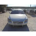 VOLVO V50 FAMILIAR '2004 2.4 KINETIC GRIS