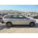 VOLVO V50 FAMILIAR '2004 2.4 KINETIC GRIS