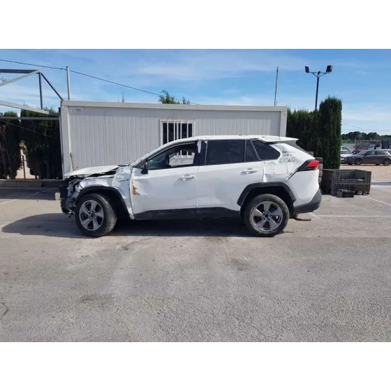 TOYOTA RAV4 '2021 HYBRID 4X2 ADVANCE BLANCO