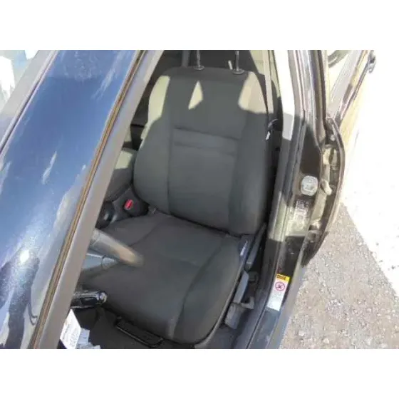 TOYOTA COROLLA (E12) '2005 1.4 D-4D LUNA COMPACT NEGRO