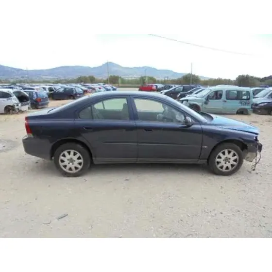 VOLVO S60 BERLINA '2001 2.4 (103KW) AZUL