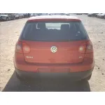 VOLKSWAGEN GOLF V BERLINA (1K1) VOLKSWAGEN GOLF V BERLINA (1K1) '2004 TRENDLINE ROJO 2003