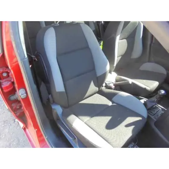 PEUGEOT 207 '2008 CONFORT ROJO