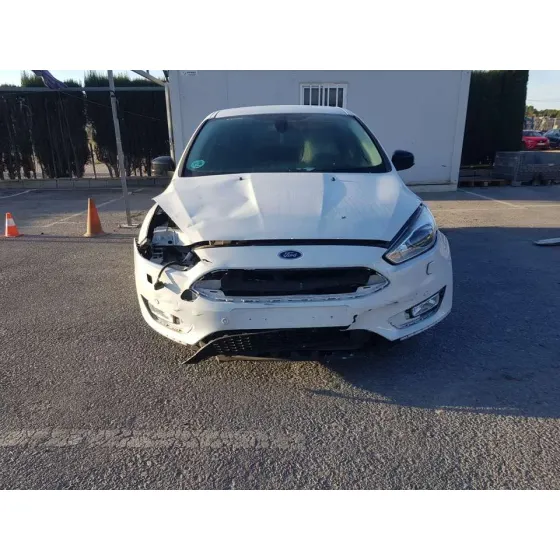 FORD FOCUS LIM. '2015 BUSINESS BLANCO