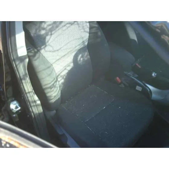 TOYOTA AURIS '2011 HYBRID ACTIVE NEGRO